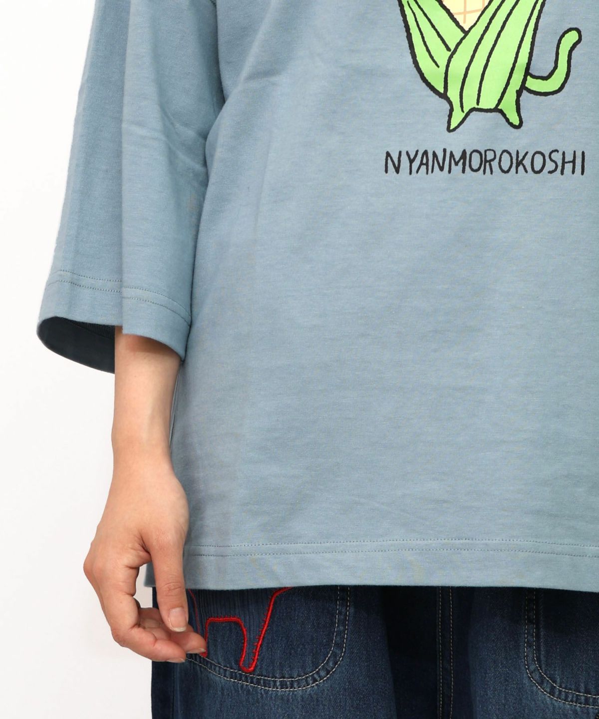 にゃんもろこしプリント 8分袖Tシャツ-26