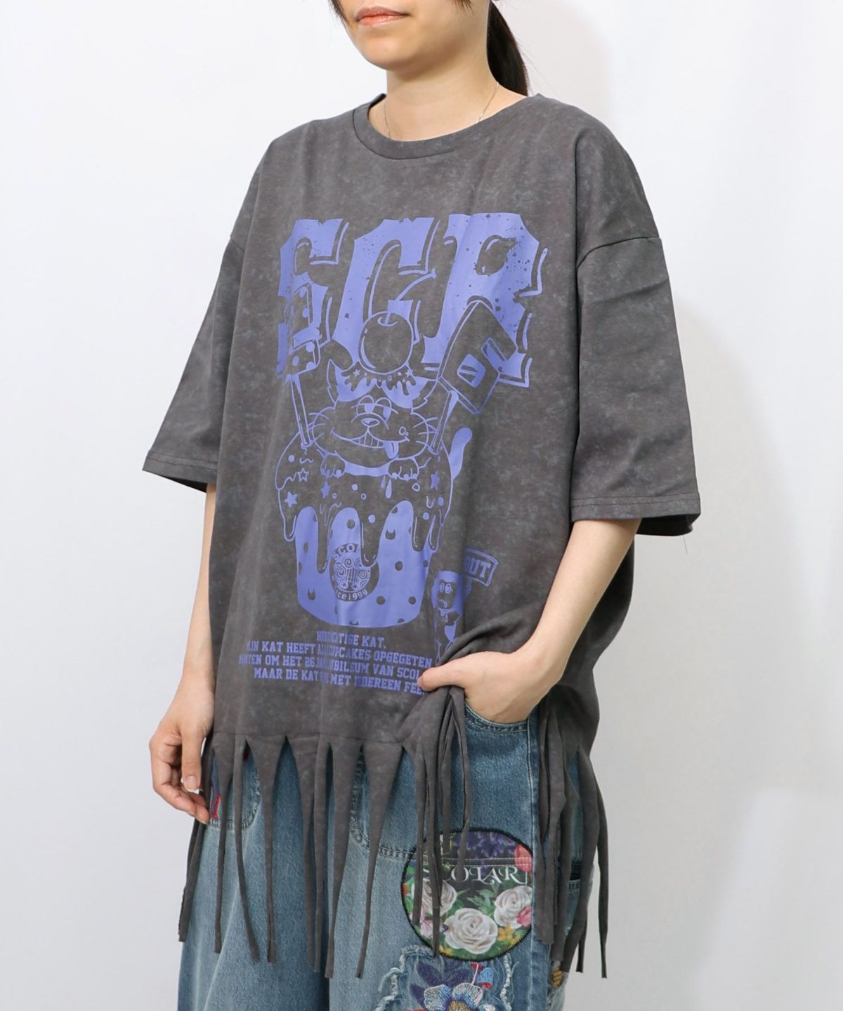 26周年ケーキとネコちゃん柄 フリンジプルオーバー-9