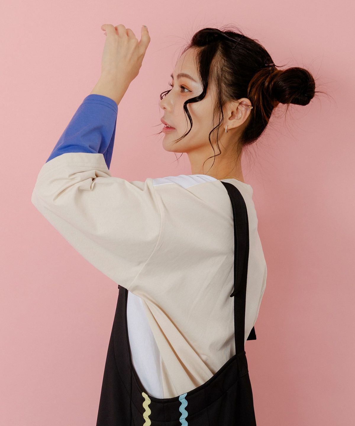 メルヘンな街柄レイヤード風プルオーバー-24