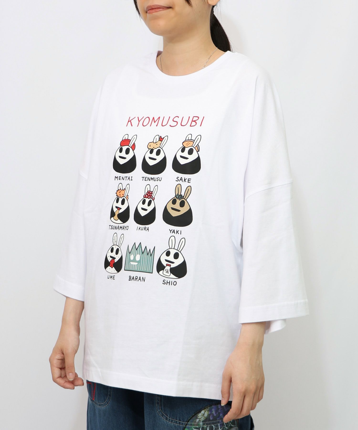 ウサギのきょむすび柄Tシャツ-8