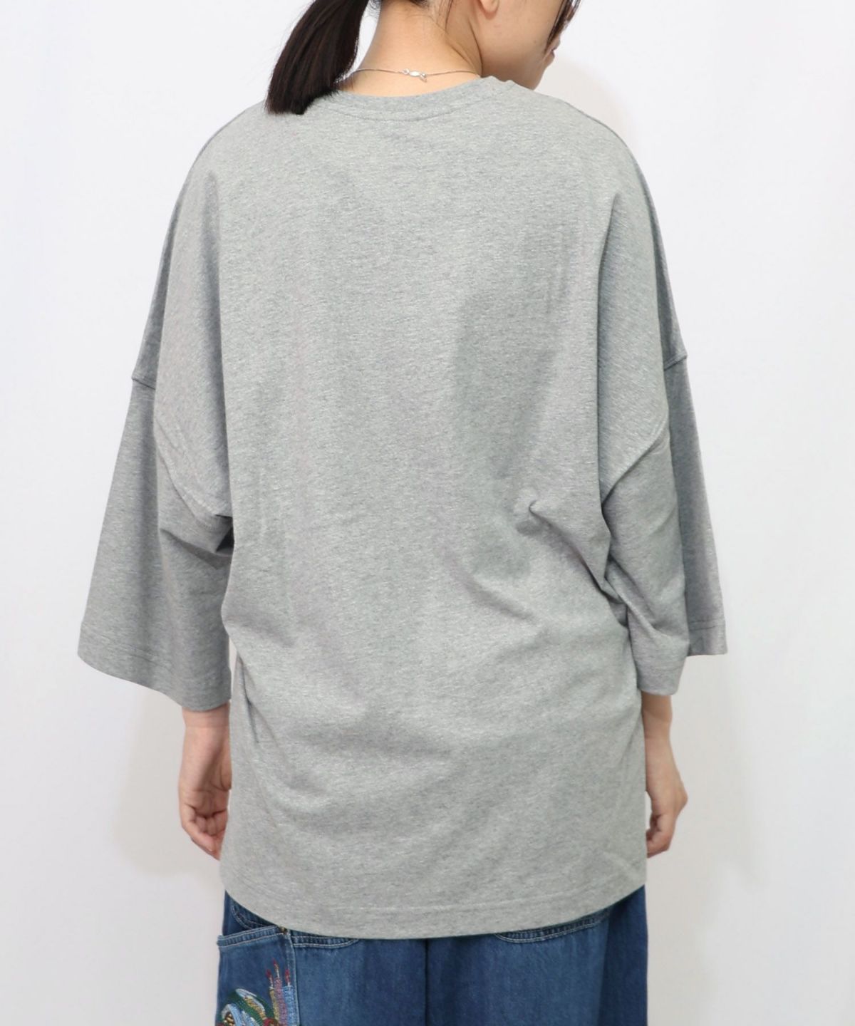 ウサギのきょむすび柄Tシャツ-13