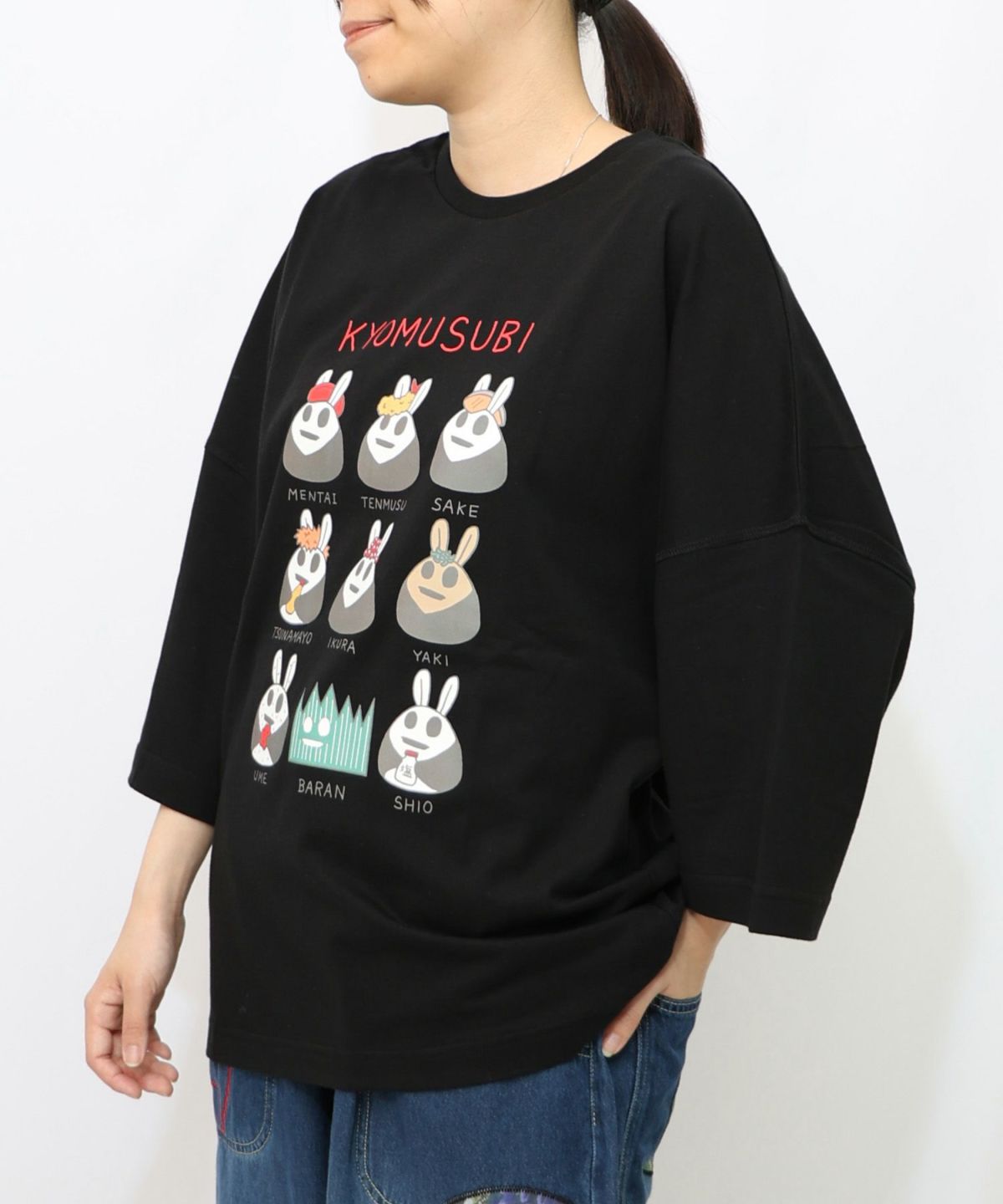 ウサギのきょむすび柄Tシャツ-16