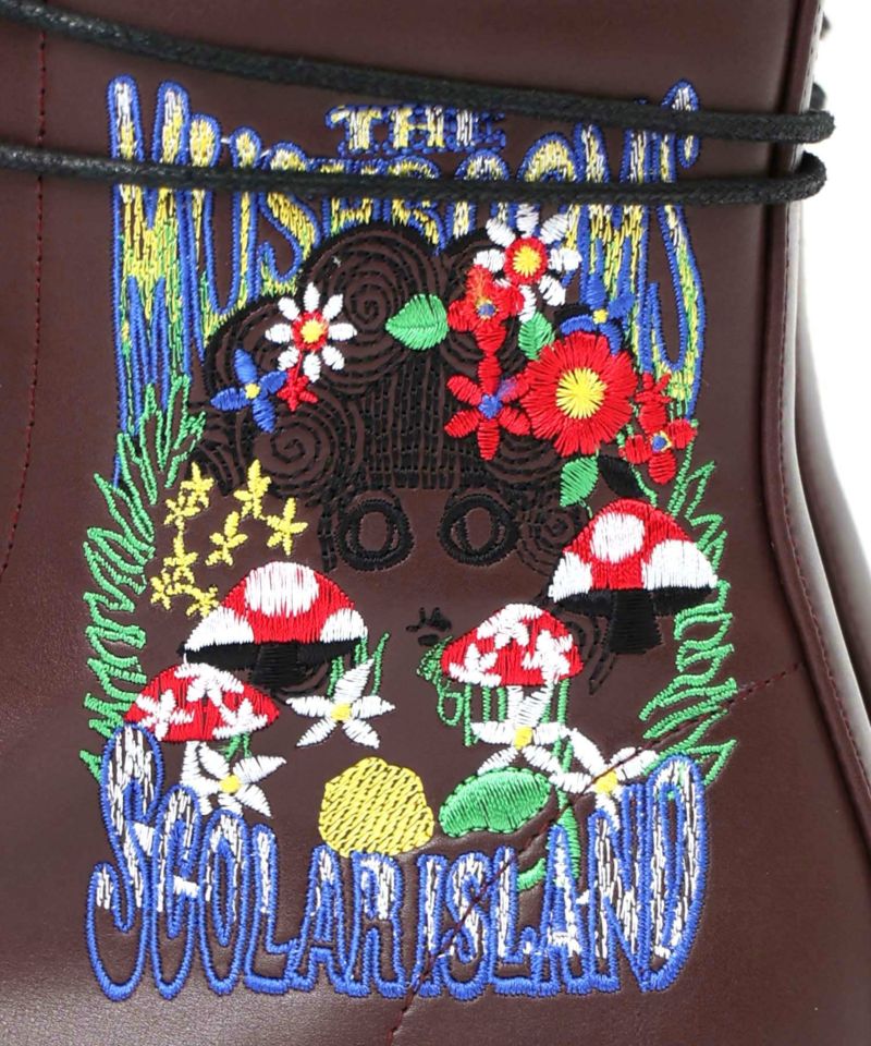 スカラーちゃんとキノコ刺繍ブーツ-12