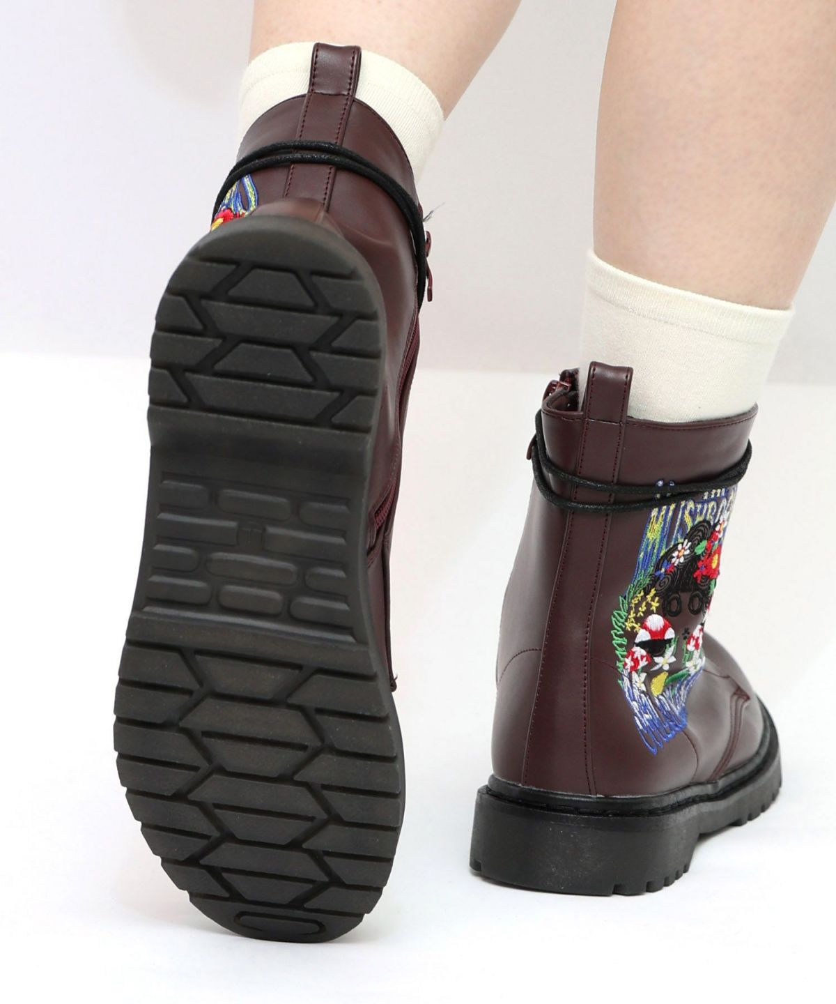 スカラーちゃんとキノコ刺繍ブーツ-18