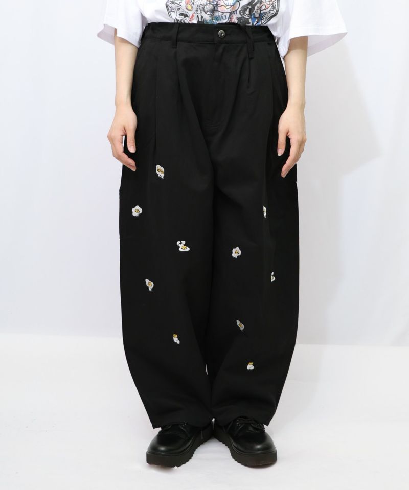 パリティーのネコ目玉焼き刺繍パンツ-7