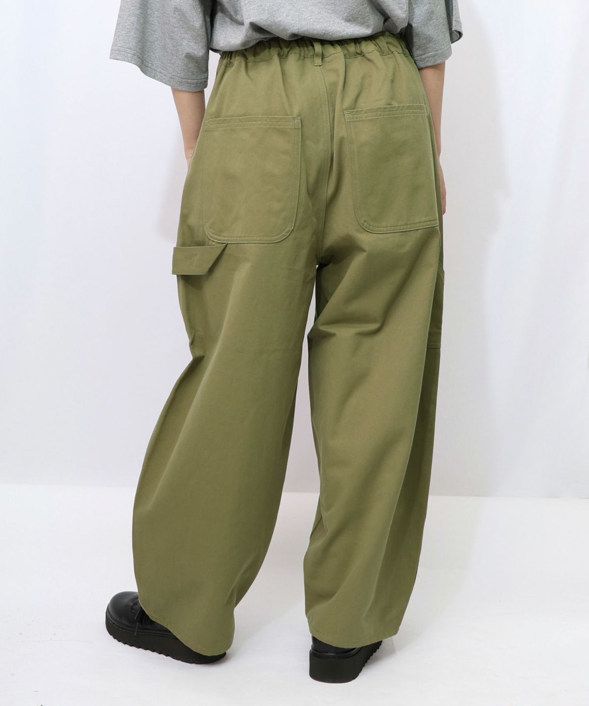 パリティーのネコ目玉焼き刺繍パンツ-17