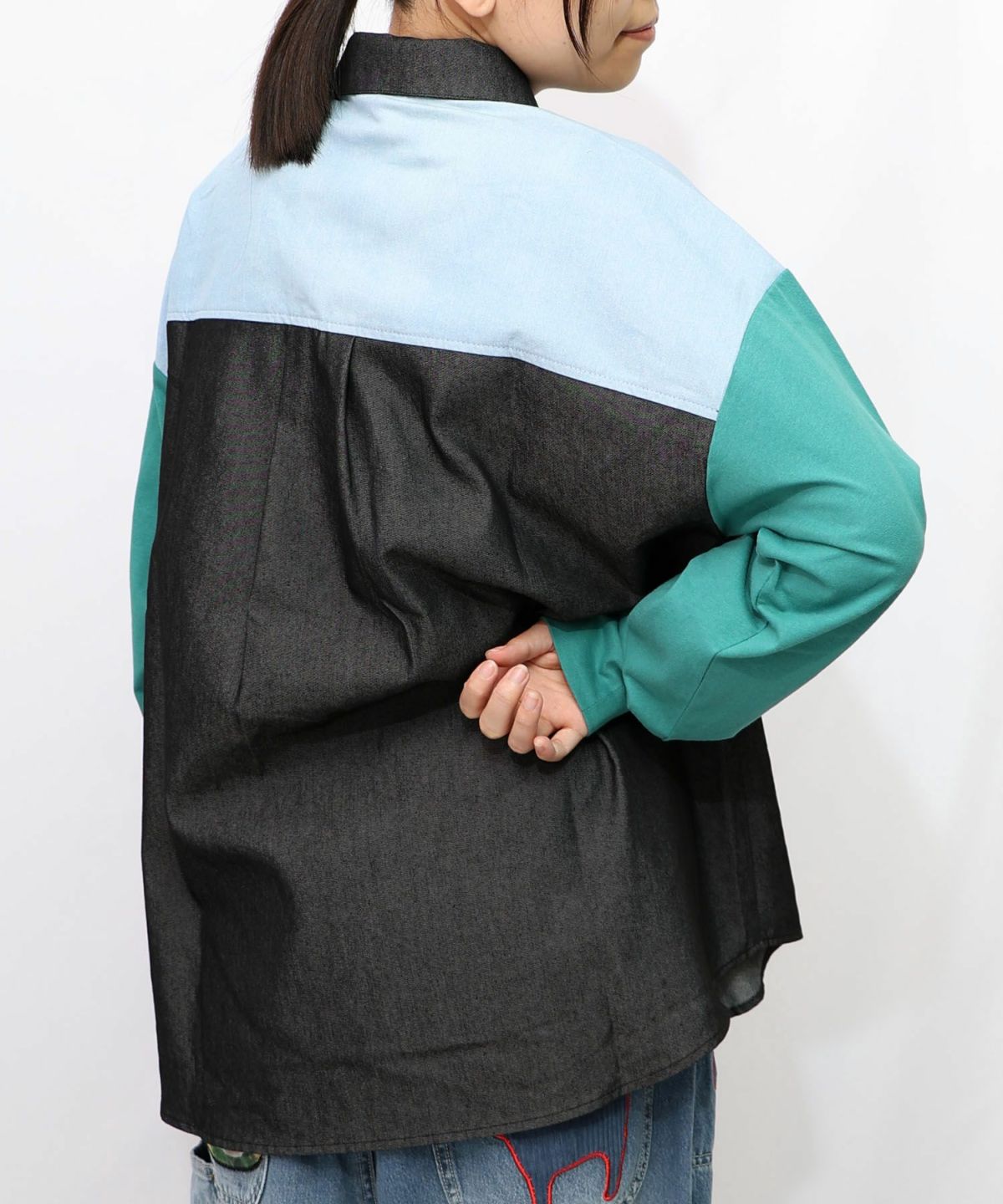 ネコ刺繍襟シャンブレーシャツ-10