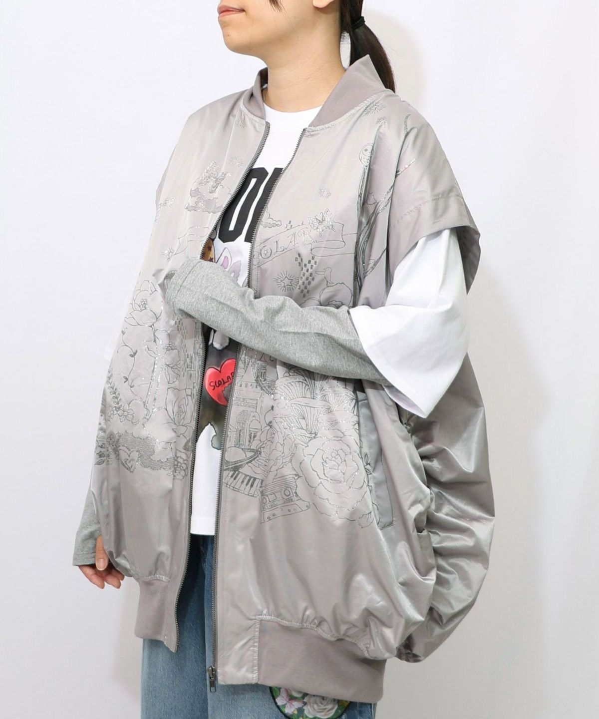 メルヘン柄ラメプリントベスト-10