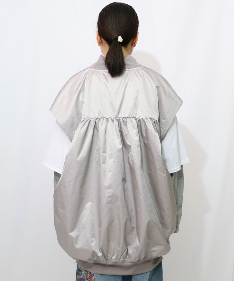 メルヘン柄ラメプリントベスト-11