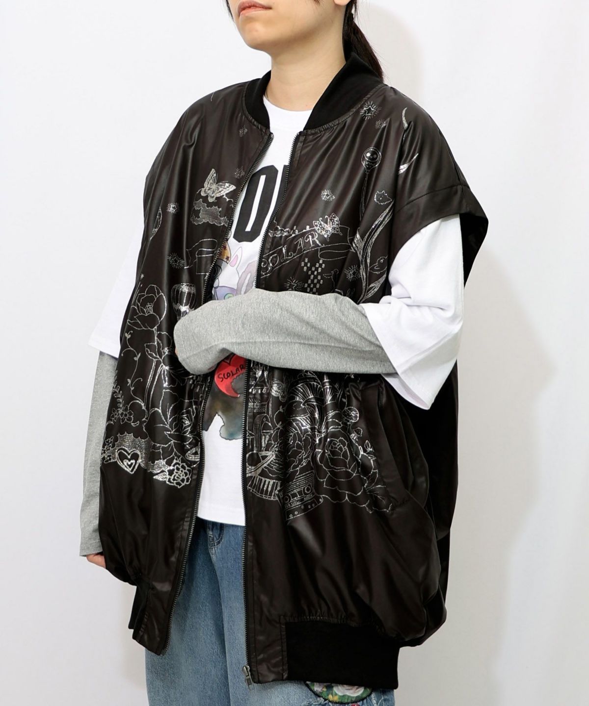 メルヘン柄ラメプリントベスト-14