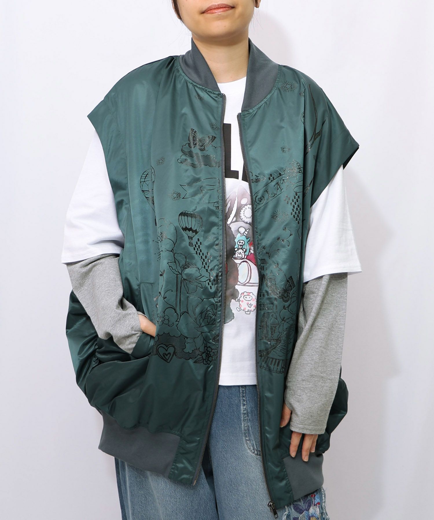 メルヘン柄ラメプリントベスト-17