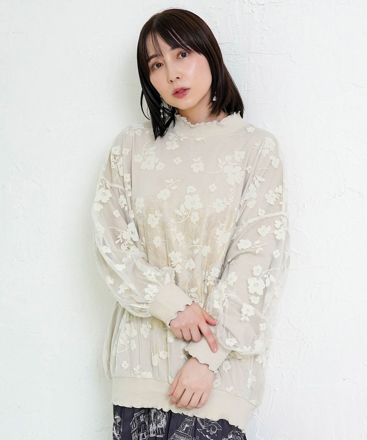 花束柄箔プリントチュール重ねプルオーバー-17