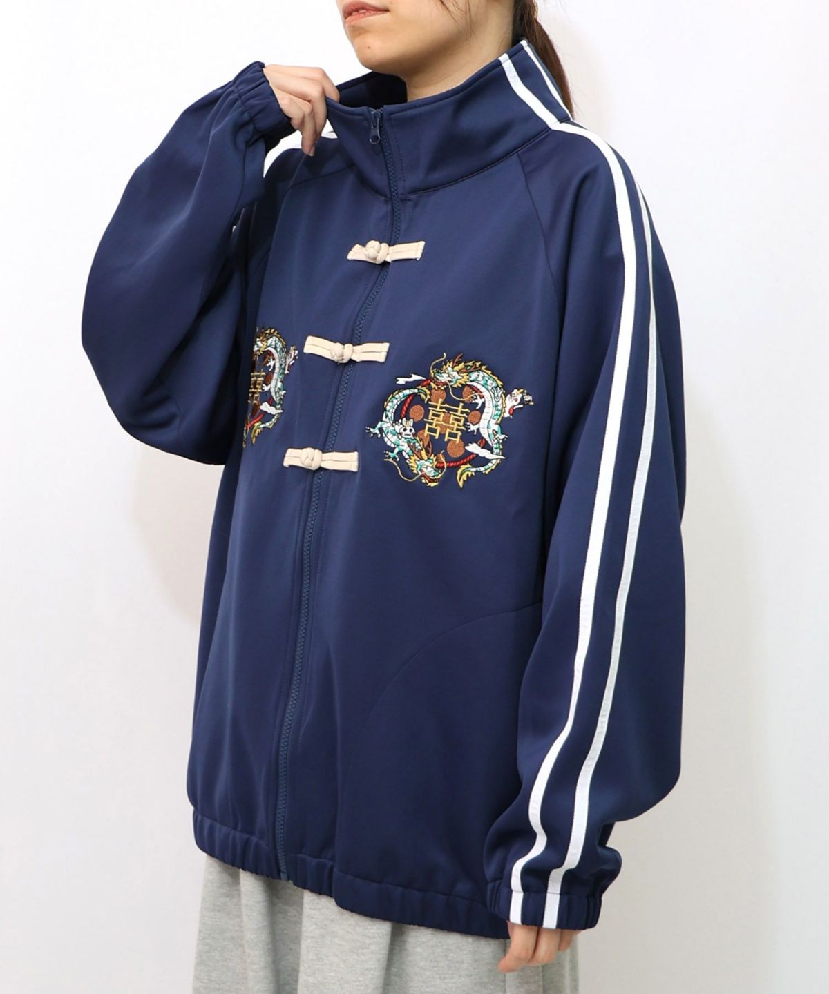 ウサギと龍刺繍 カンフーボタンジャージ-13