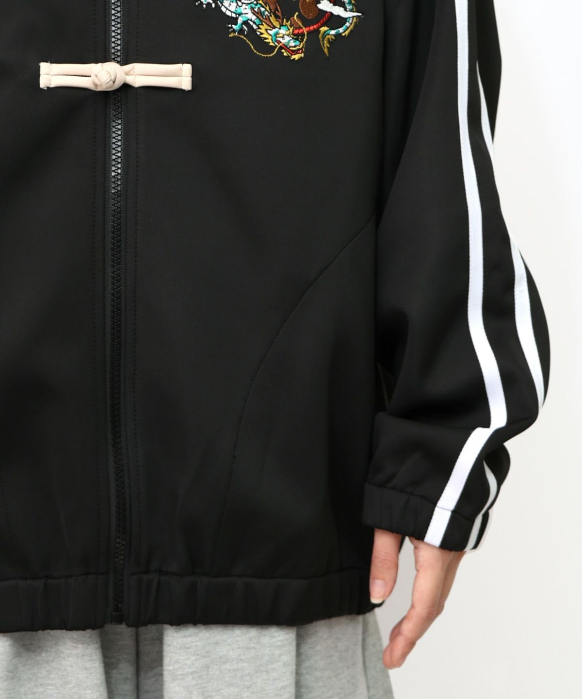 ウサギと龍刺繍 カンフーボタンジャージ-22