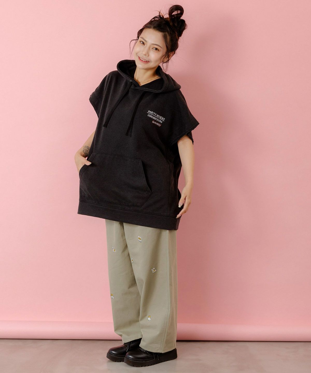 魚屋さんとネコ柄 ケミカル加工ノースリーブパーカー-2