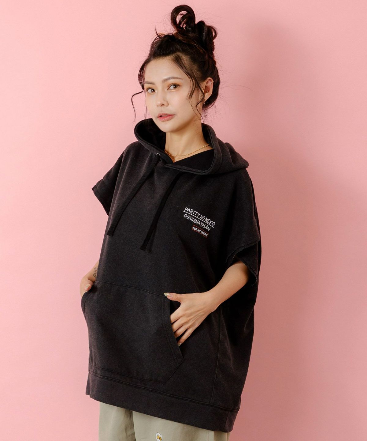 魚屋さんとネコ柄 ケミカル加工ノースリーブパーカー-3