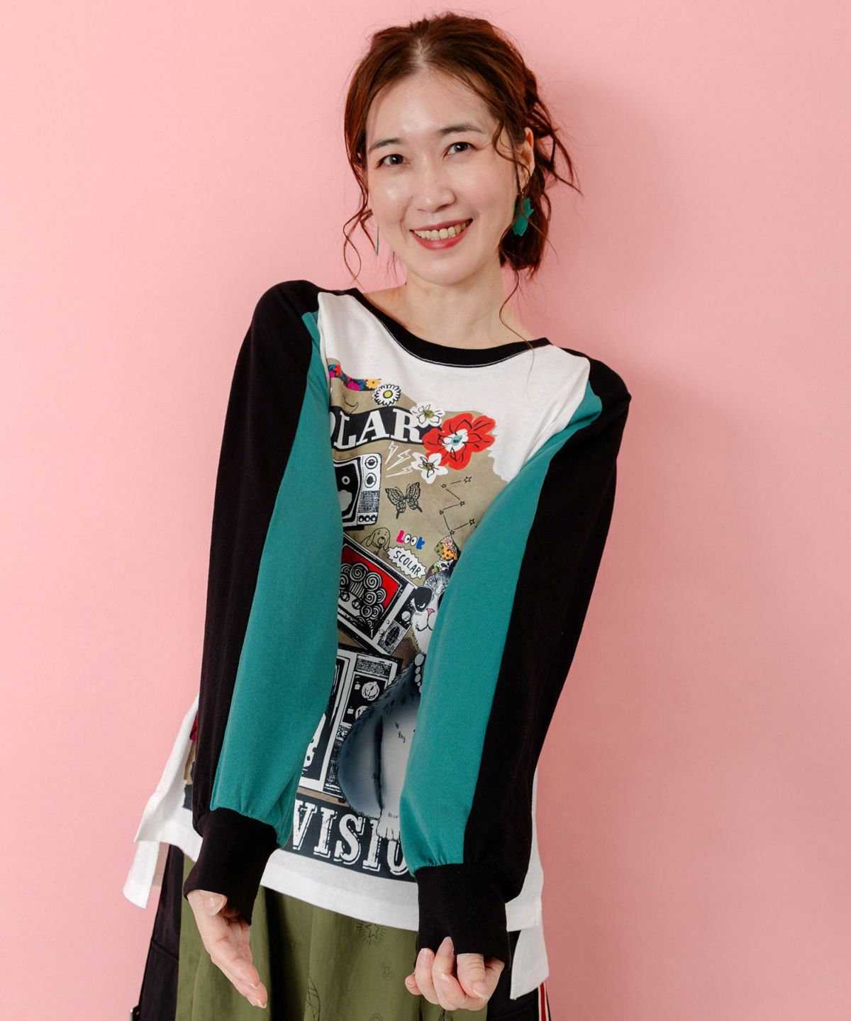 ネコとテレビ柄ロンT-5