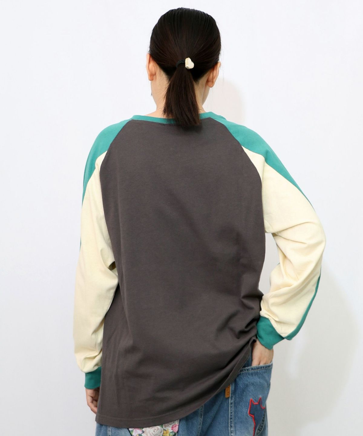 ネコとテレビ柄ロンT-15