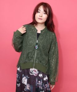 &ellecy アンドエルシー 浮世絵 猫 刺繍 チェック柄 ブルゾン　美品 &ellecy アンドエルシー 浮世絵 猫 刺繍 チェック柄 ブルゾン美品