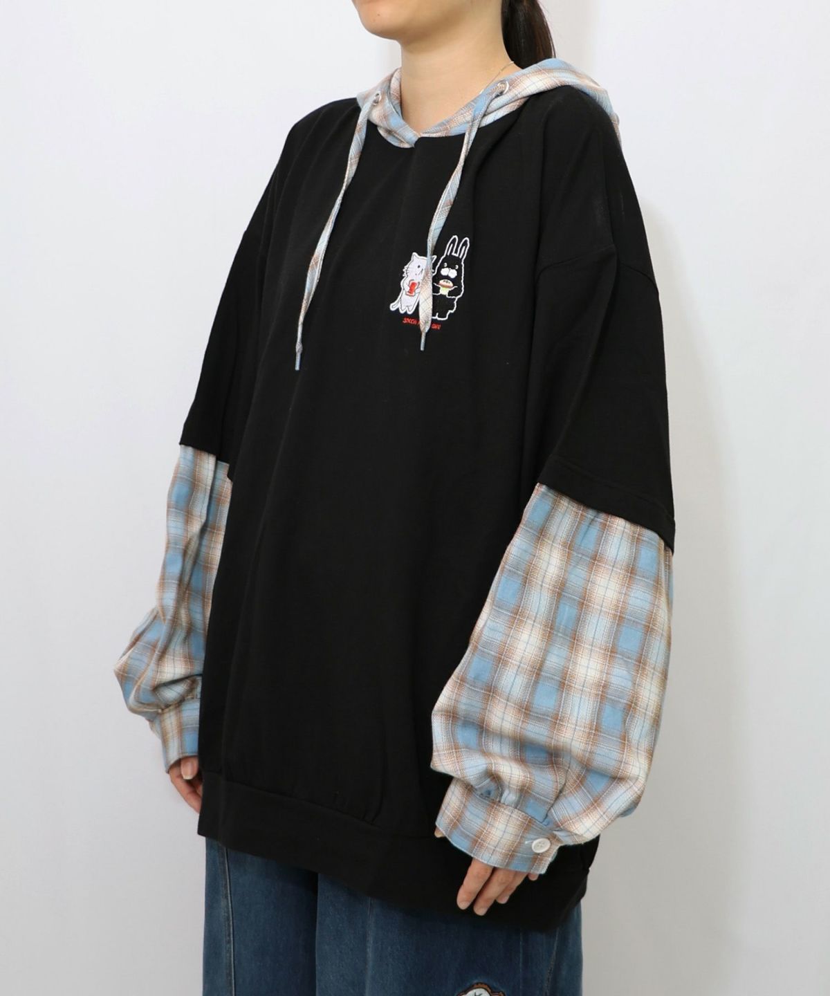 ネコとラビルのチェック柄切替フーデッドプルオーバー-9