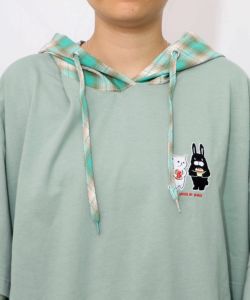 *完成*ねこ様オーダー 353112：ネコとラビルのチェック柄切替フーデッドプルオーバーの