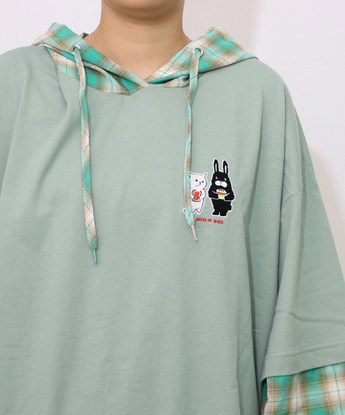 ネコとラビルのチェック柄切替フーデッドプルオーバー-21