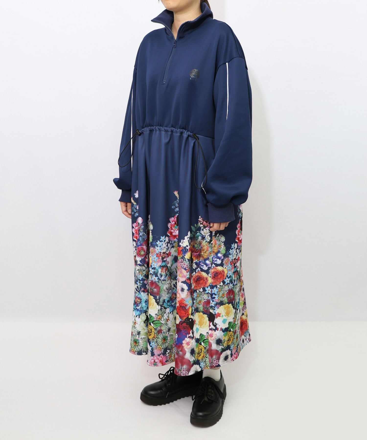 花柄に隠れ黒ネコ柄 ハーフジップジャージワンピース-14