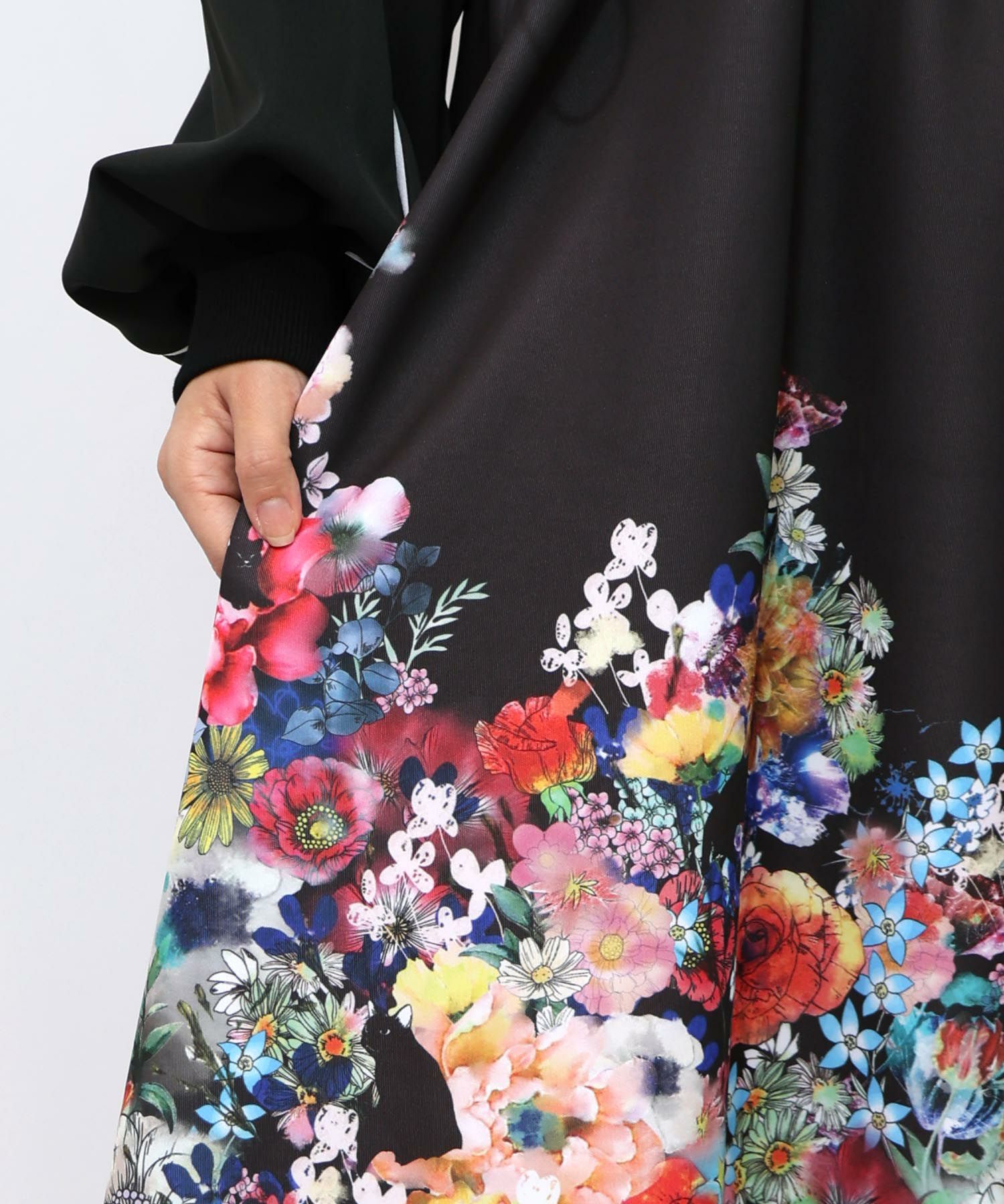 花柄に隠れ黒ネコ柄 ハーフジップジャージワンピース-22