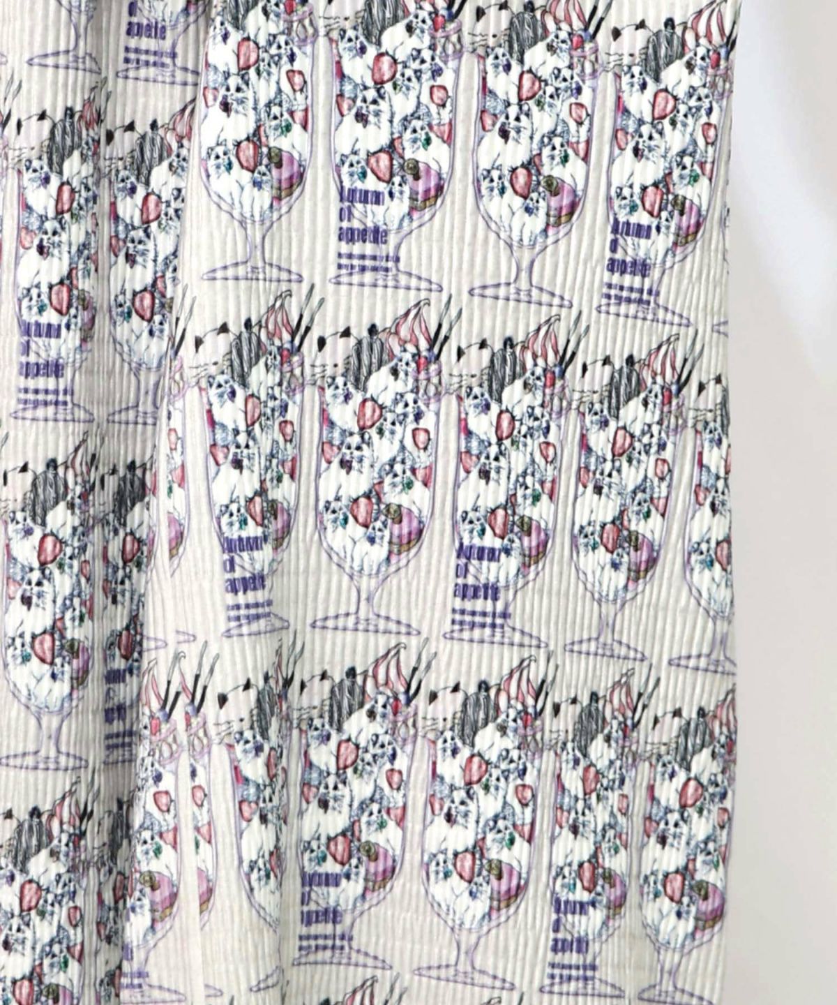 ネコパフェ・蝶柄 ベロアプリーツパンツ-15