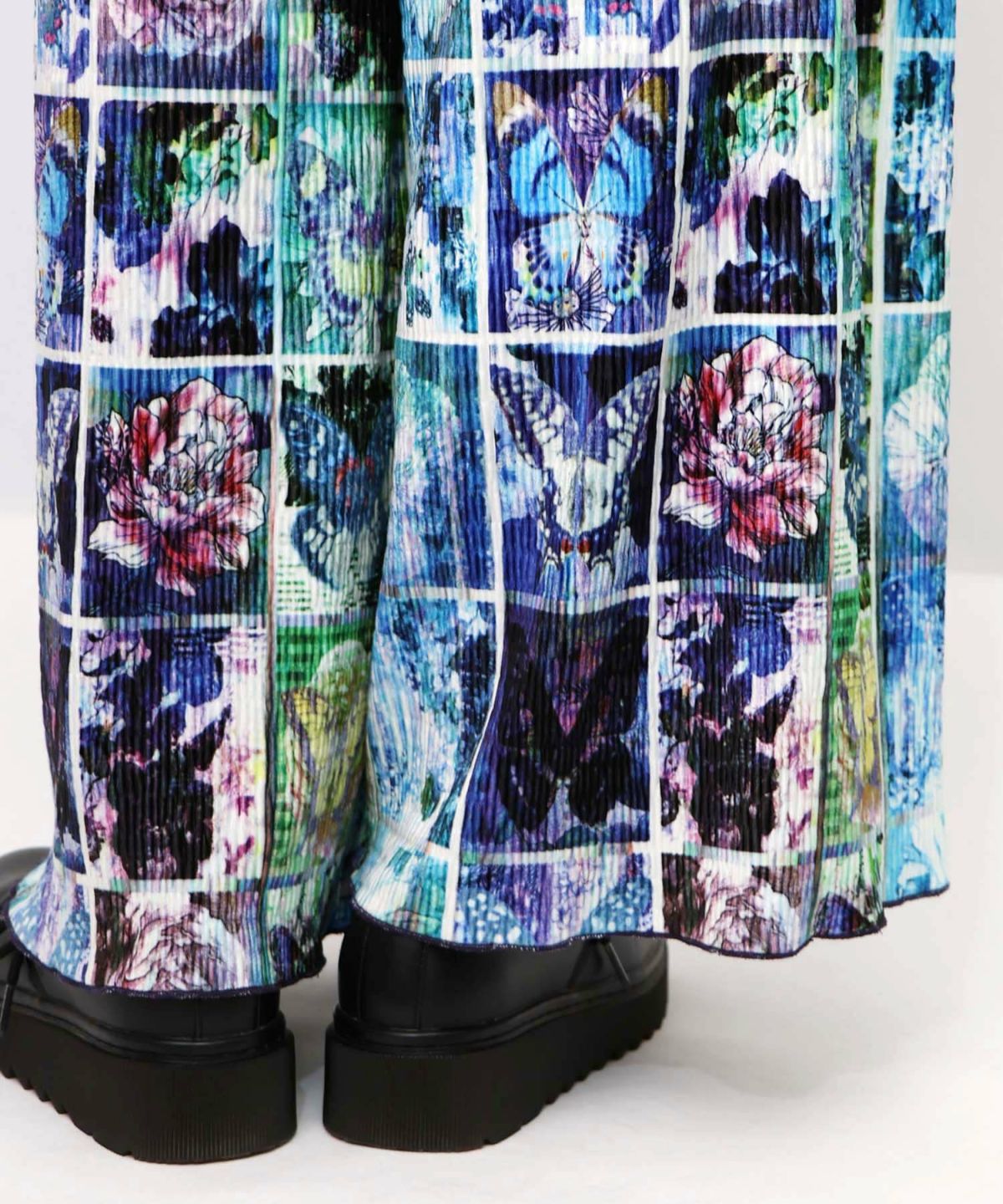 ネコパフェ・蝶柄 ベロアプリーツパンツ-22