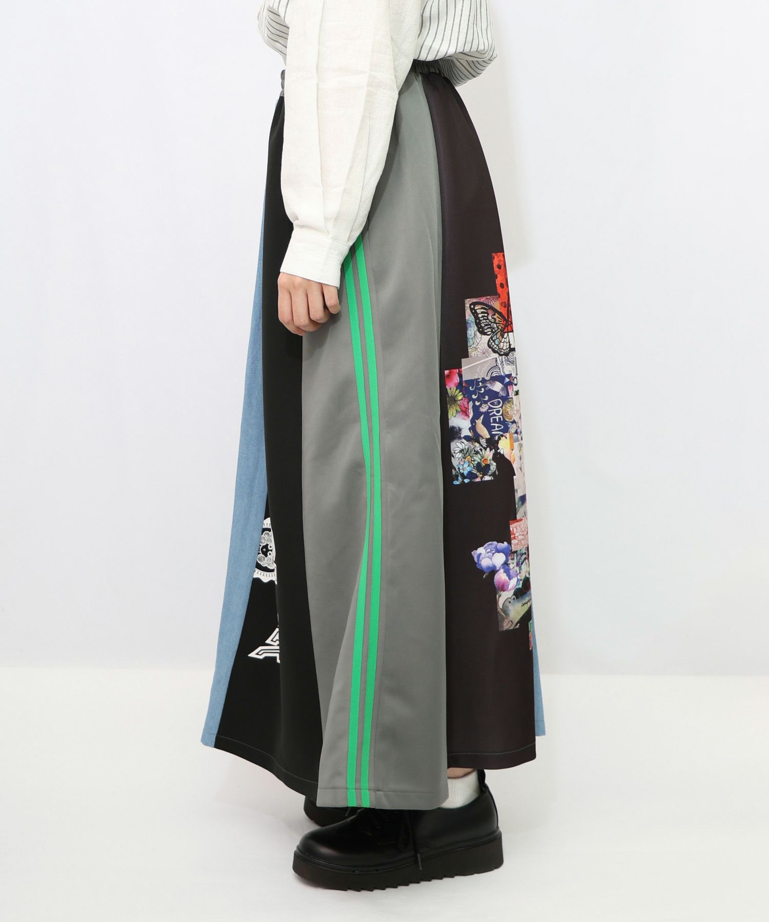 153637：ロゴコラージュ柄 デニム×ジャージ切替スカートの通販-ScoLar 