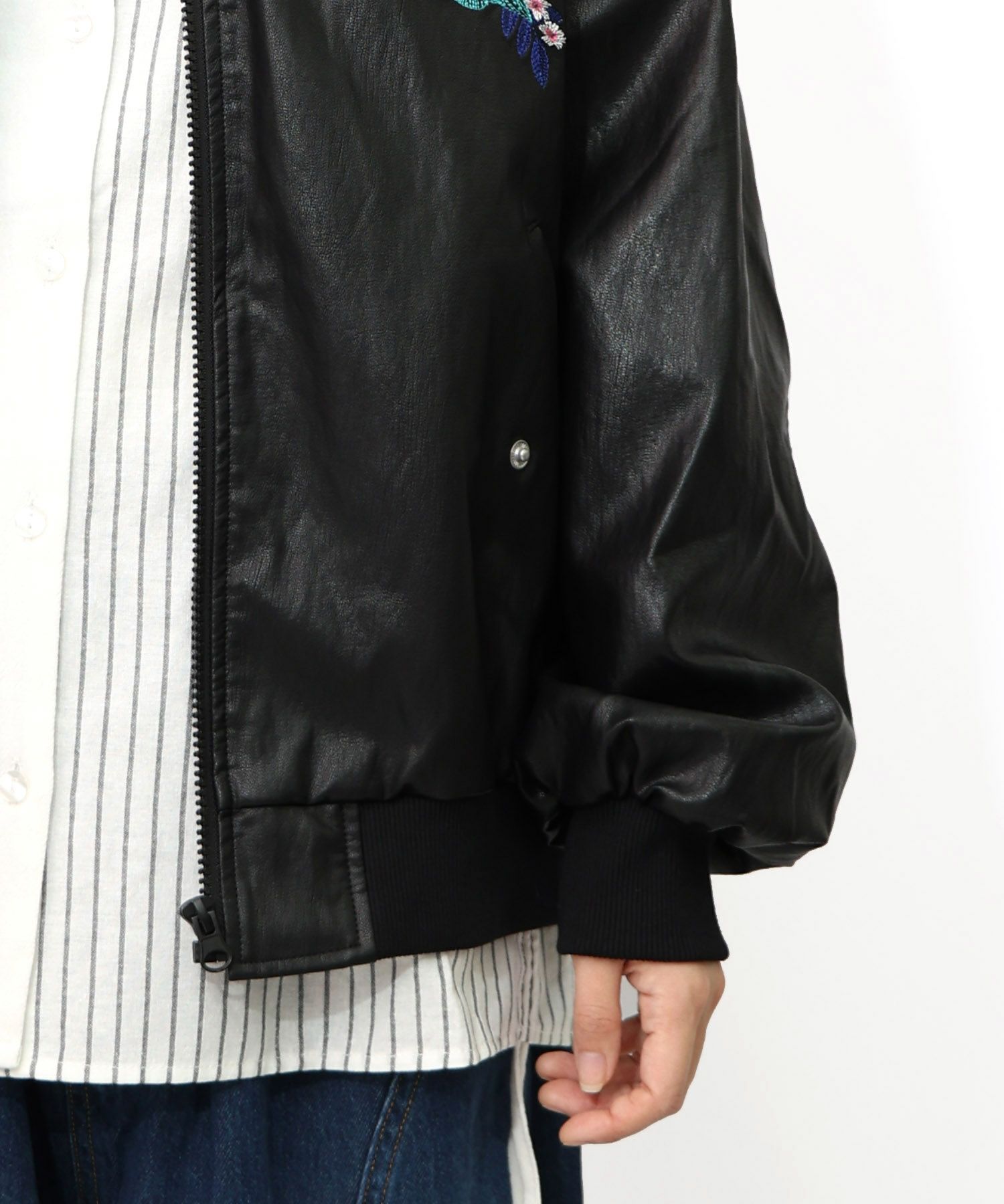 スカラーとキノコ刺繍 合皮ブルゾン-22