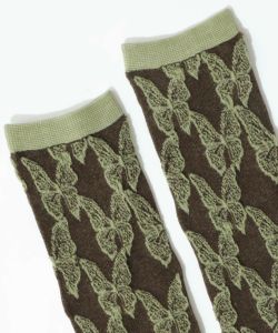 88M18807：スカラーフロート蝶柄ソックスの通販-ScoLar