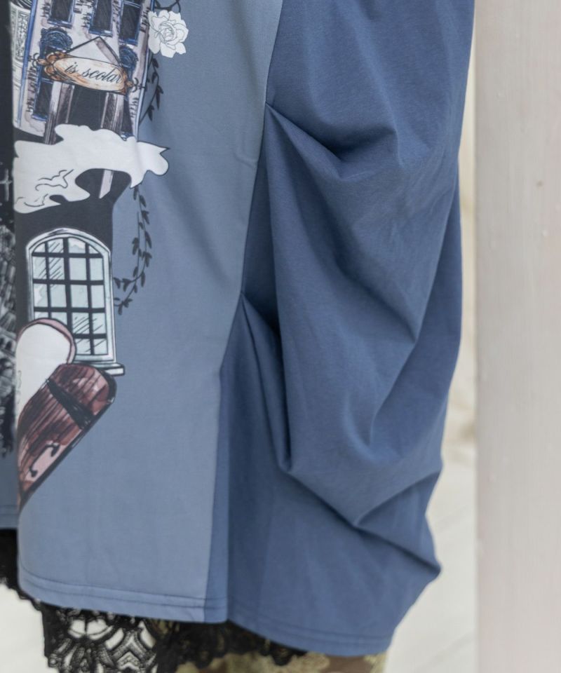 不思議な街柄タック入りワンピース-11