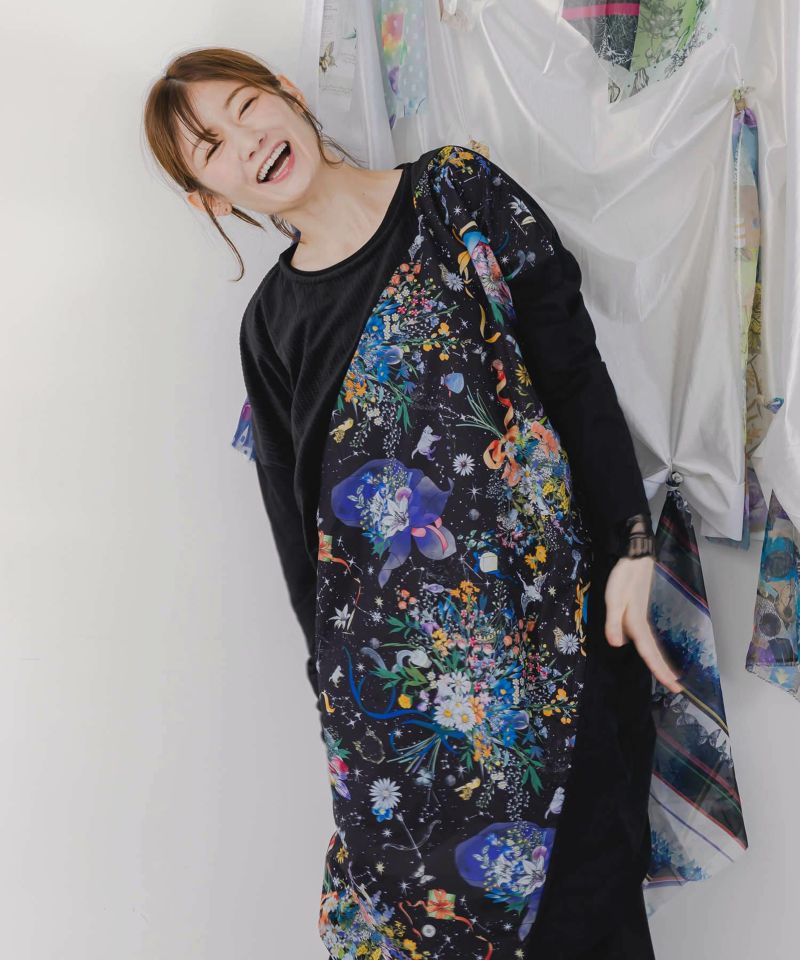 ネコと花の天の川柄 ドロストワンピース-2