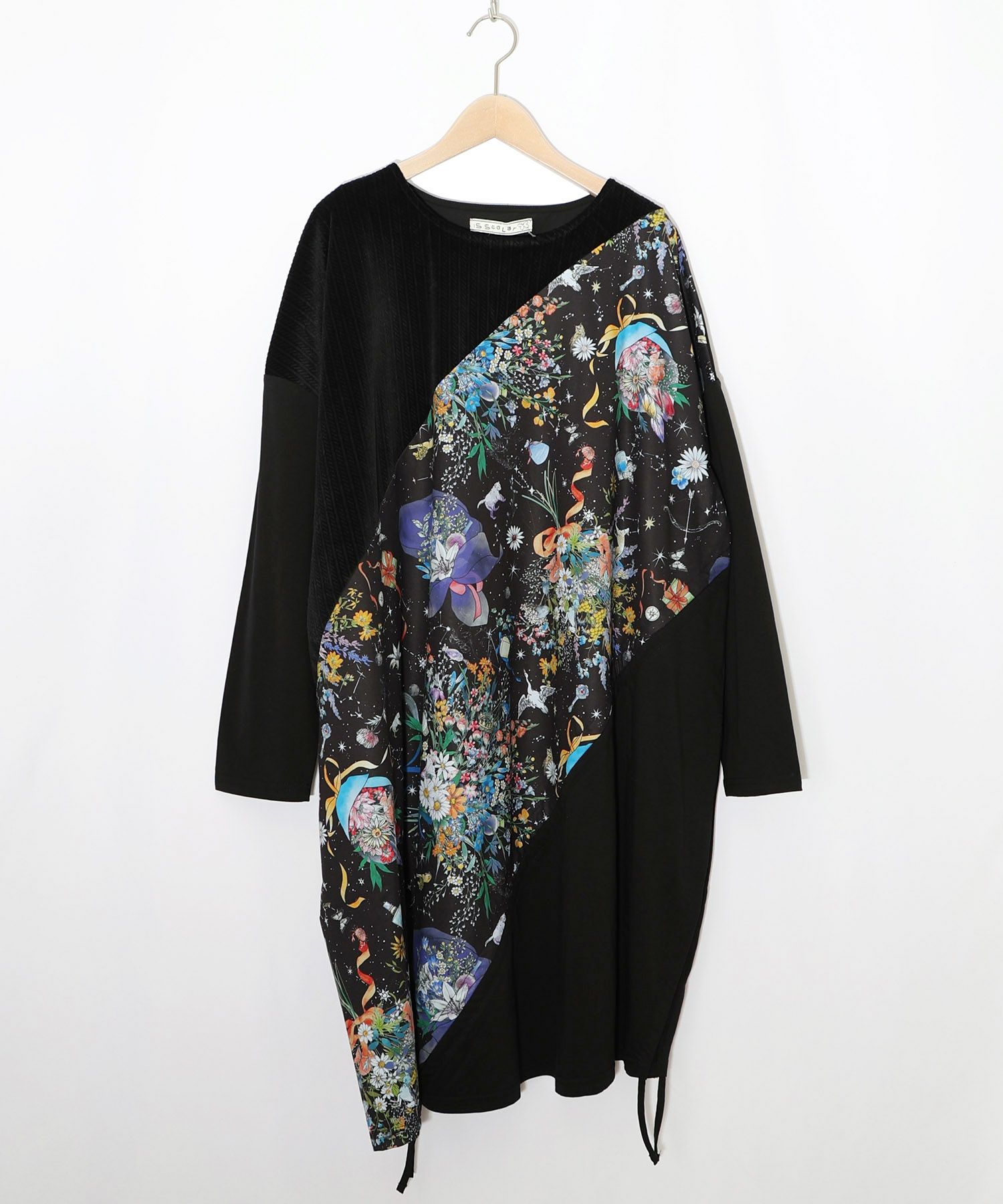 ネコと花の天の川柄 ドロストワンピース-7