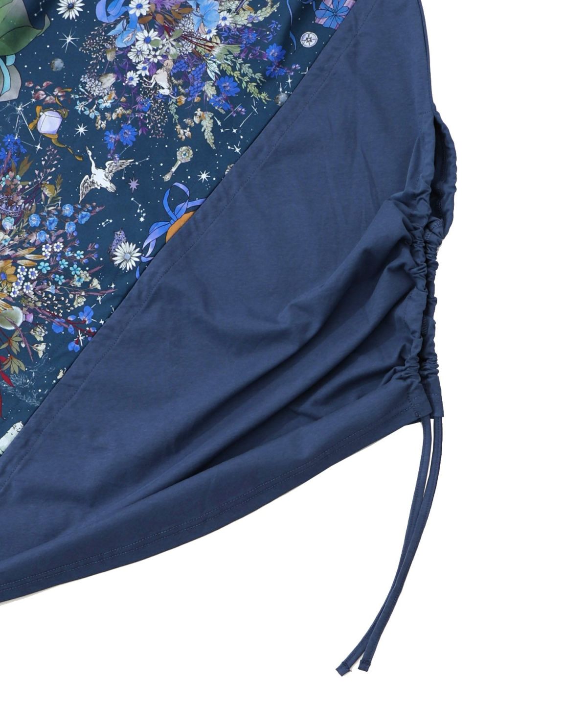 ネコと花の天の川柄 ドロストワンピース-15