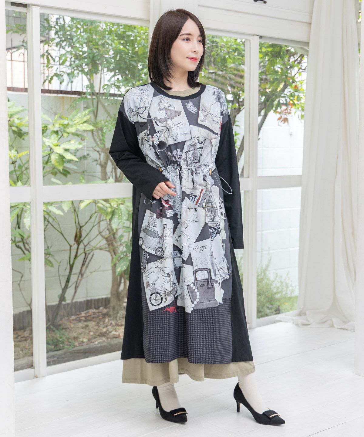 お買い物大好き女子のコラージュ柄ワンピース-10