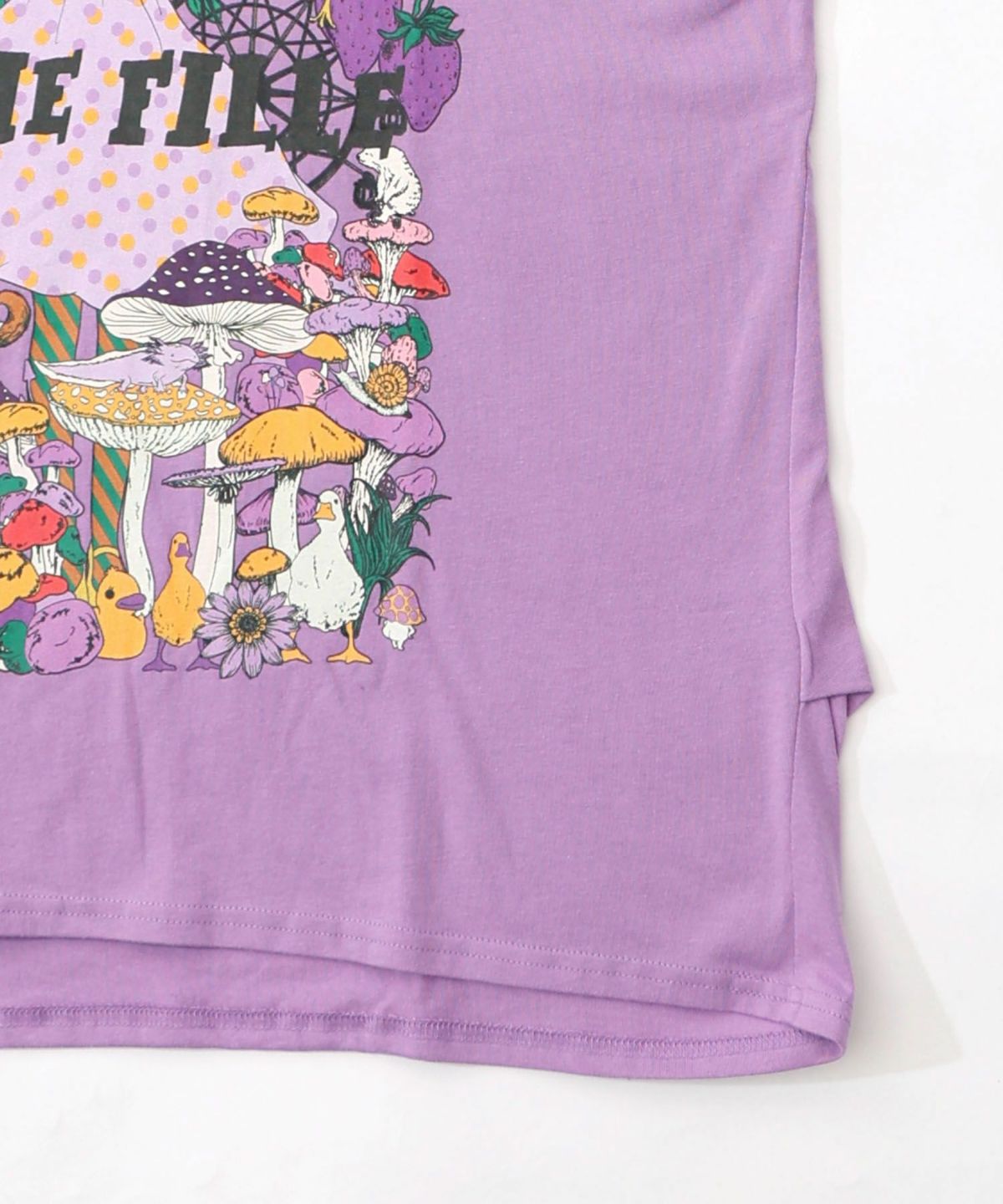 照れ屋な女の子ときのこのプルオーバー-18