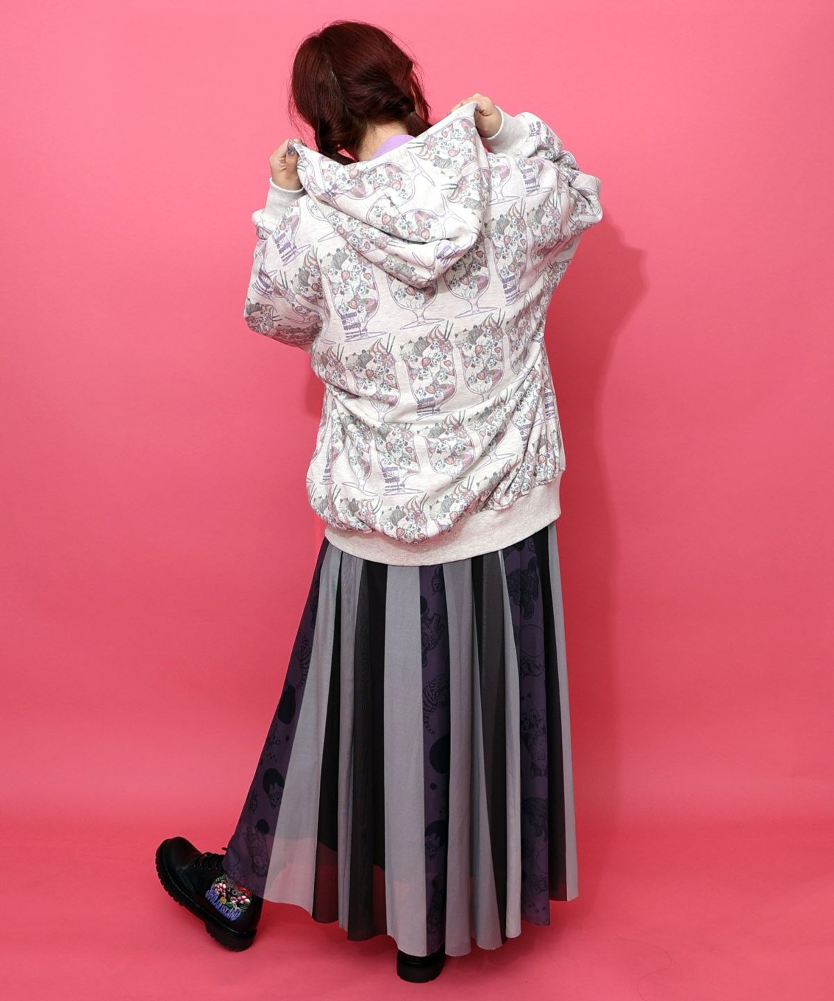 イチゴいっぱいねこパフェパーカー-5