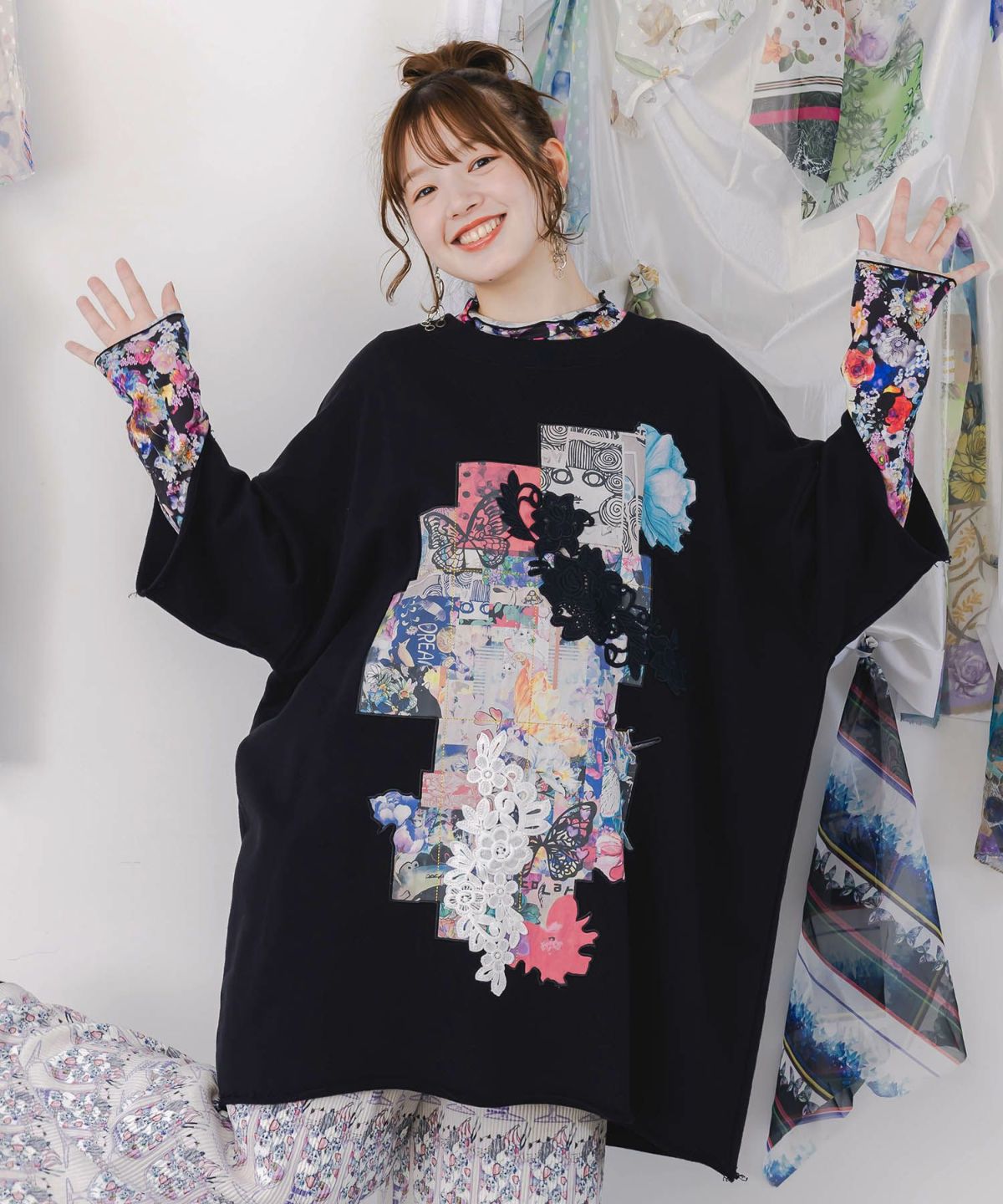 コラージュ柄 レース貼り付け裏毛チュニック-1