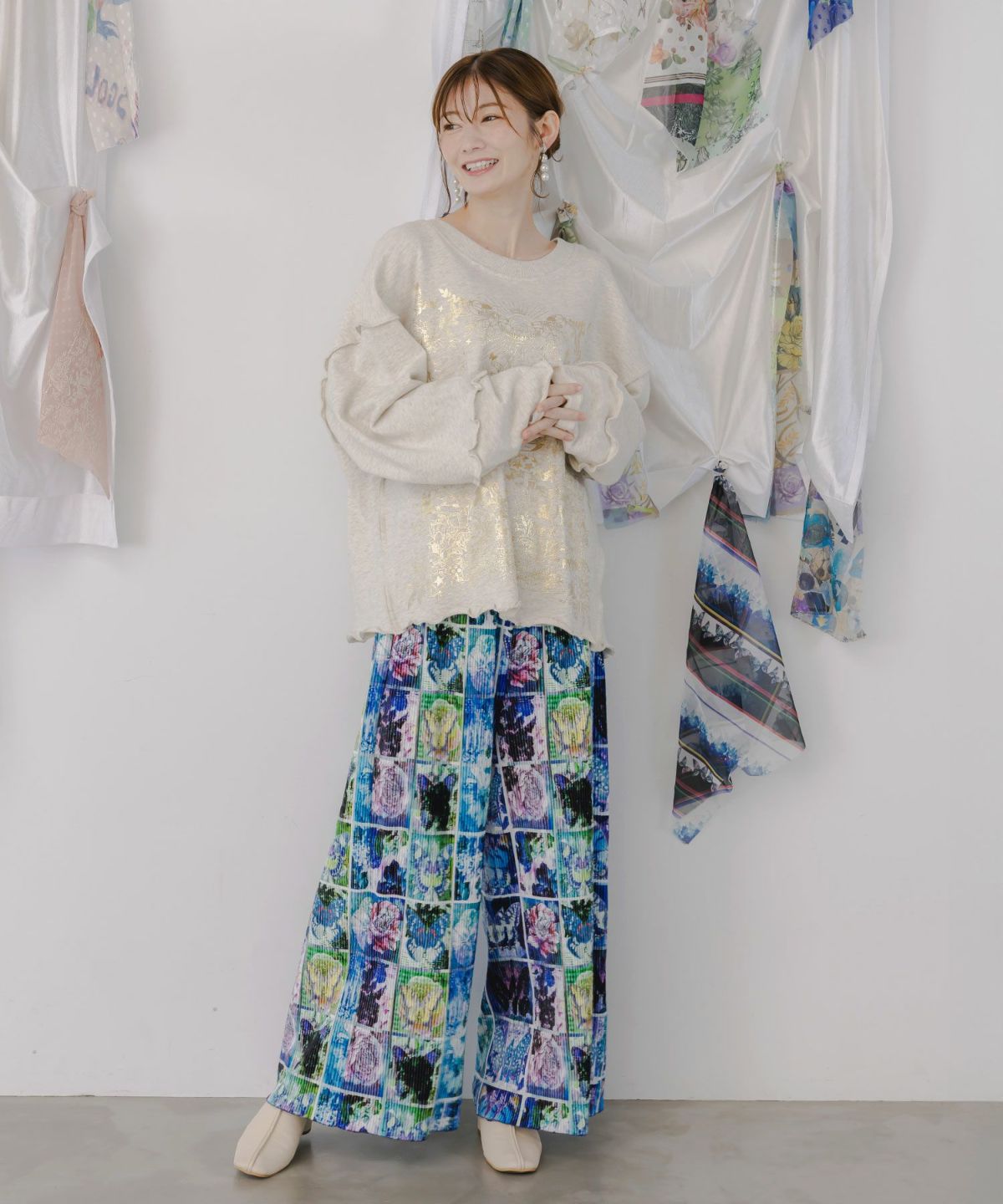 キノコ花柄箔プリント裏毛プルオーバー-2