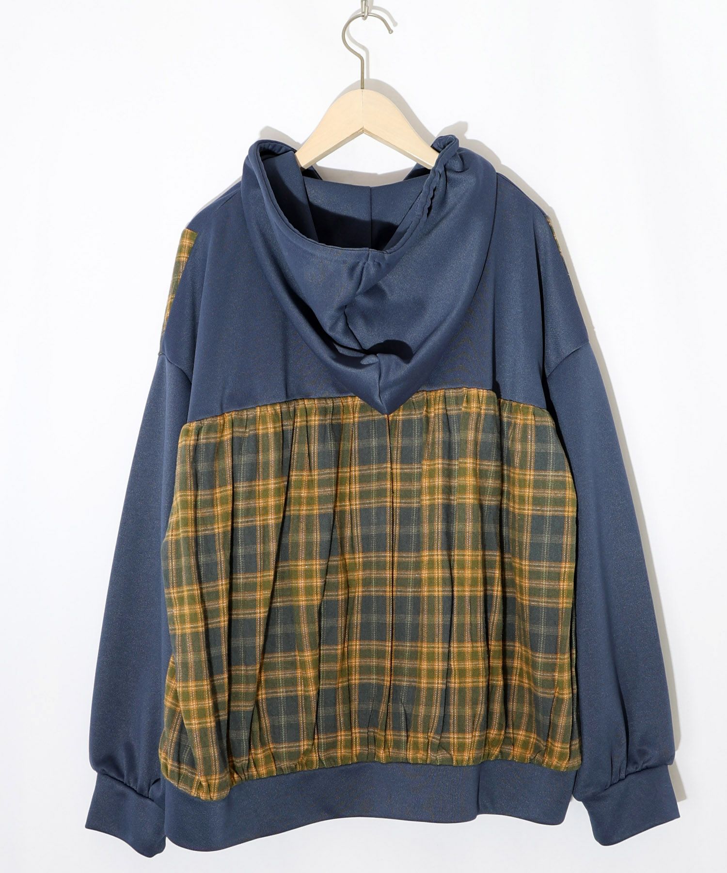 153653：POP・チェック柄切替パーカーの通販-ScoLar