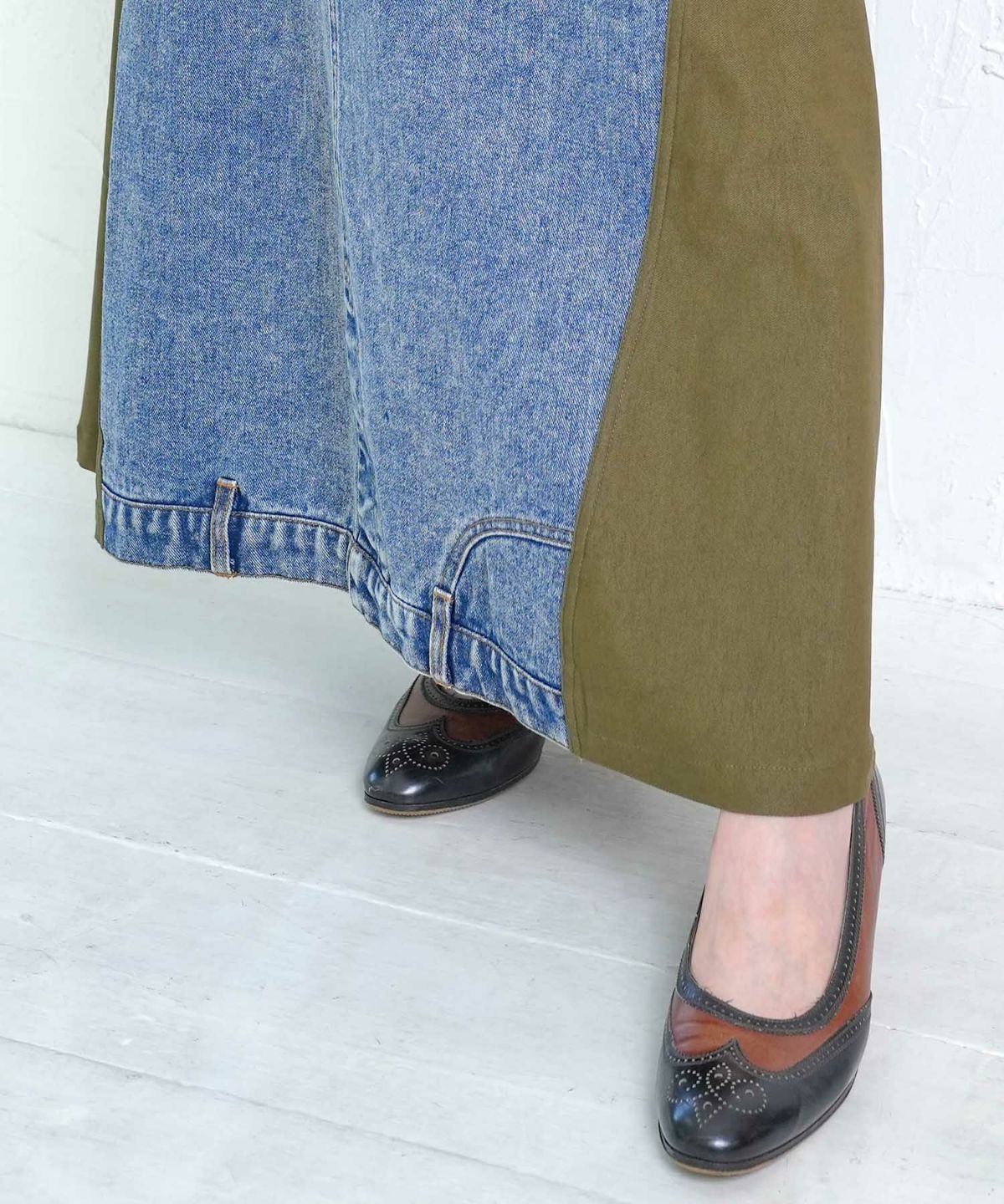 スタッズ付き異素材切替スカート-7