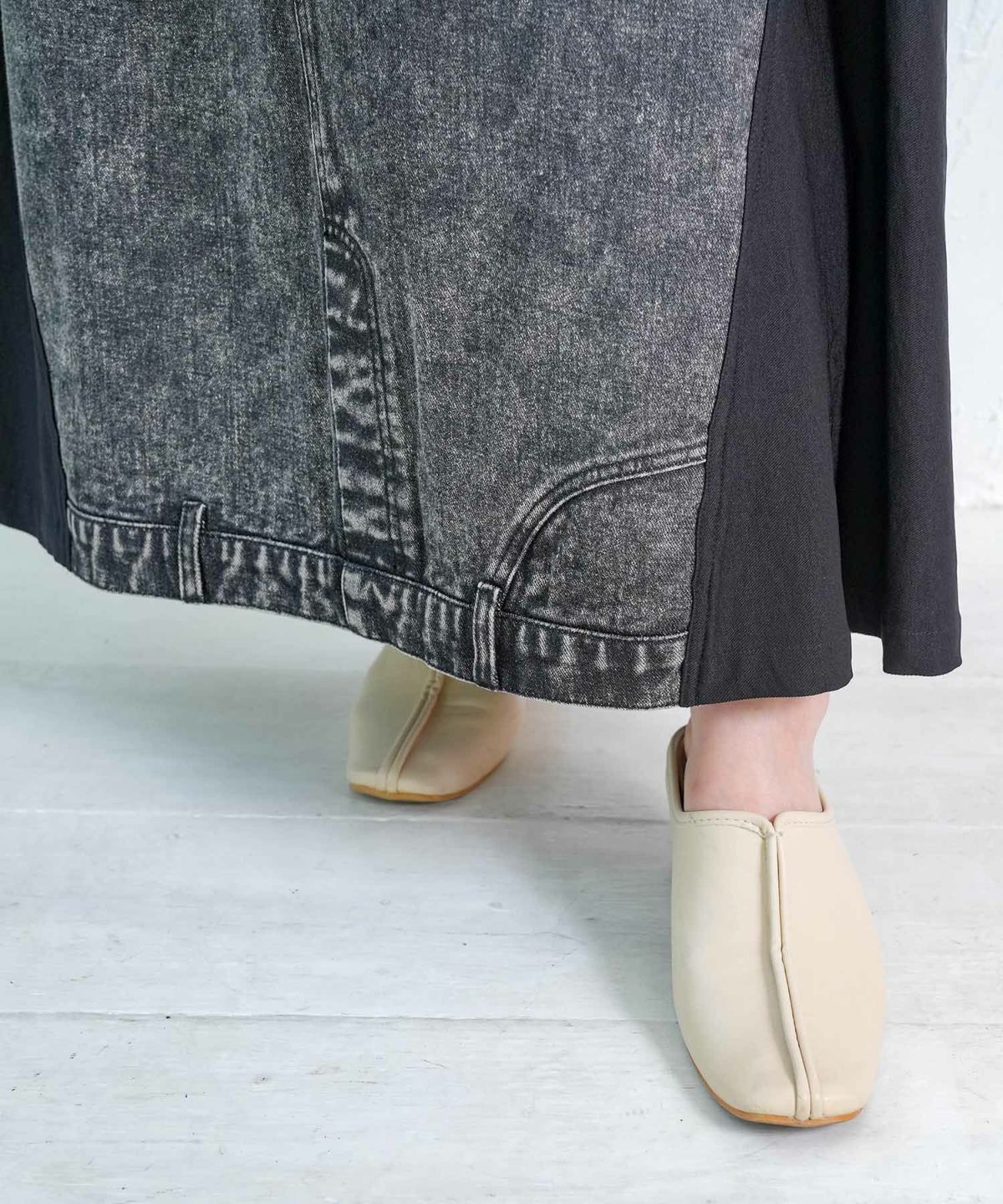 スタッズ付き異素材切替スカート-17