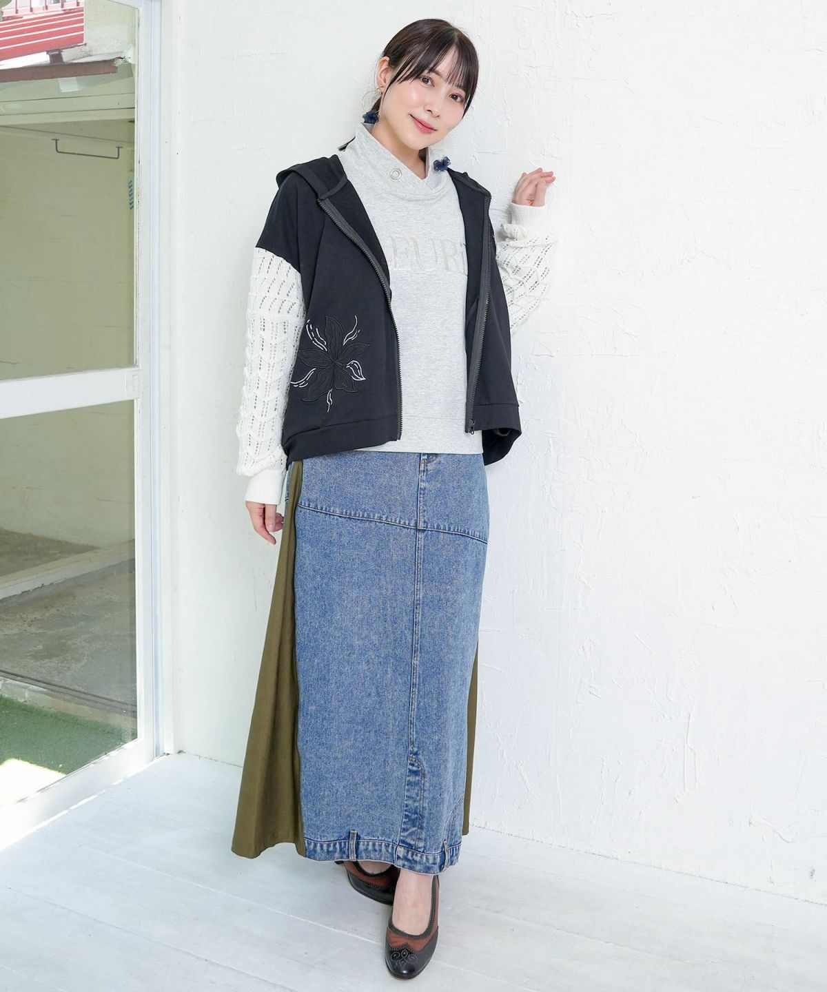 花刺繍アップリケ×ニット切替パーカー-2