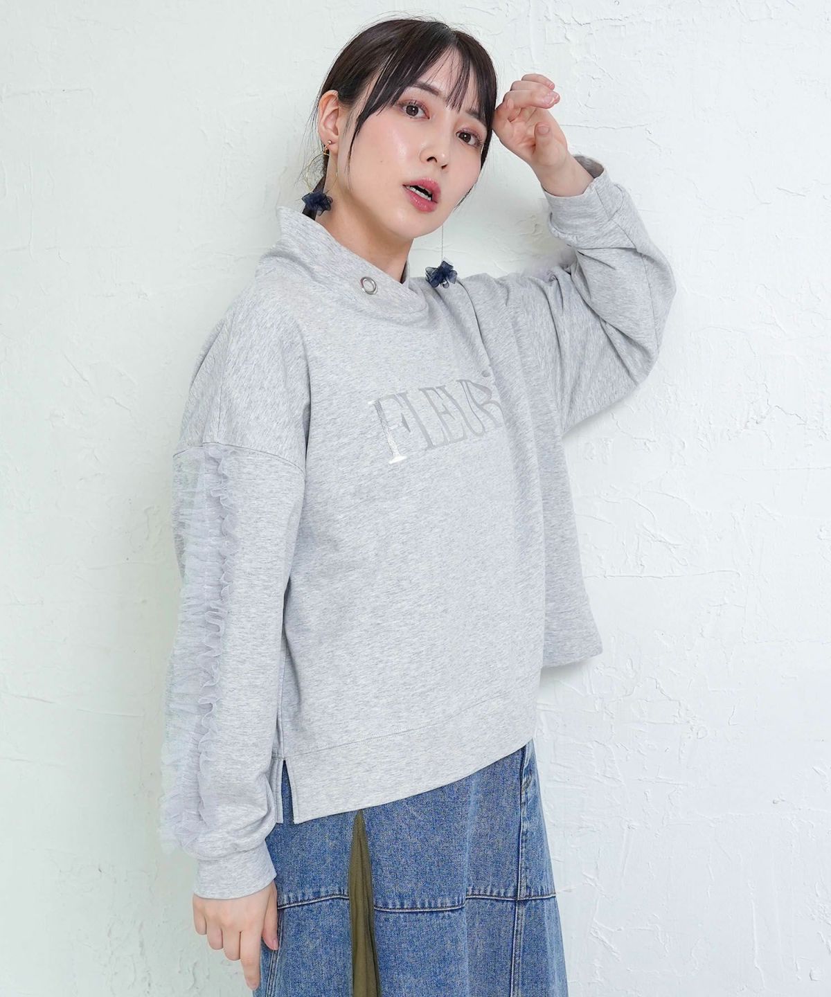 チュールフリル付きフード風プルオーバー-6