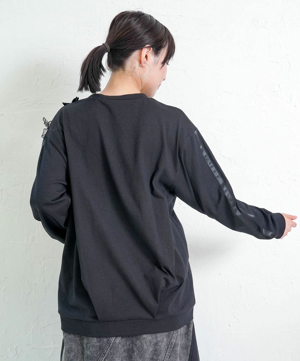 フリルとサテンテープ付きプルオーバー-5