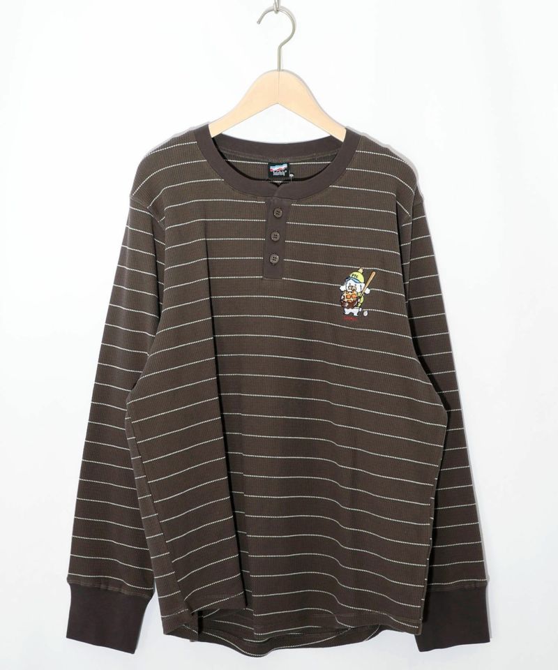 ワッフル頬張り中のシロプーのワッフルロンT-18