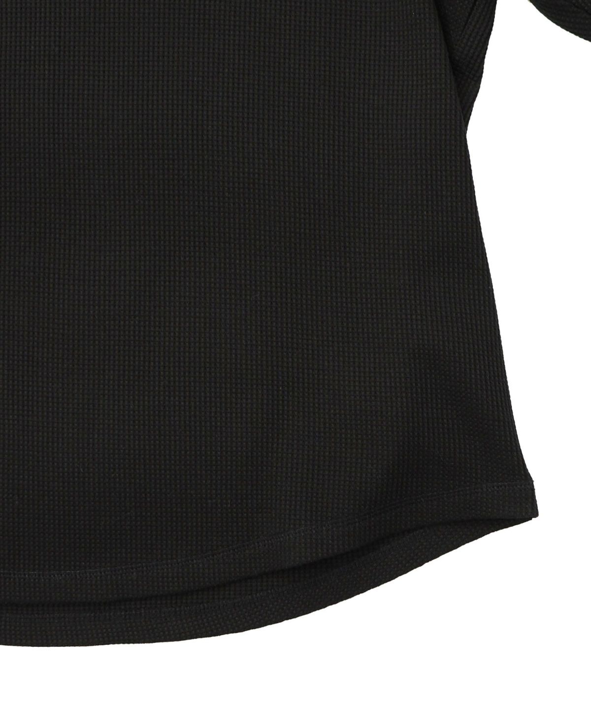 ワッフル頬張り中のシロプーのワッフルロンT-26